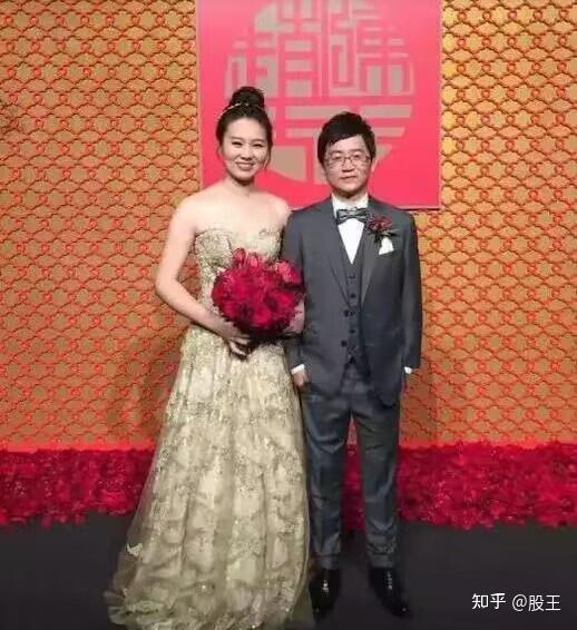 股神赵老哥,8年10万赚10亿后娶90后娇妻!操盘手法和炒股心法揭秘.