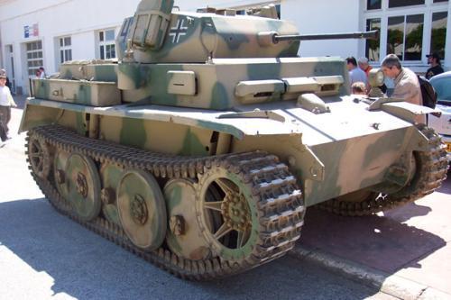 德国二号坦克经典变形战场中的灵动舞者山猫轻型坦克