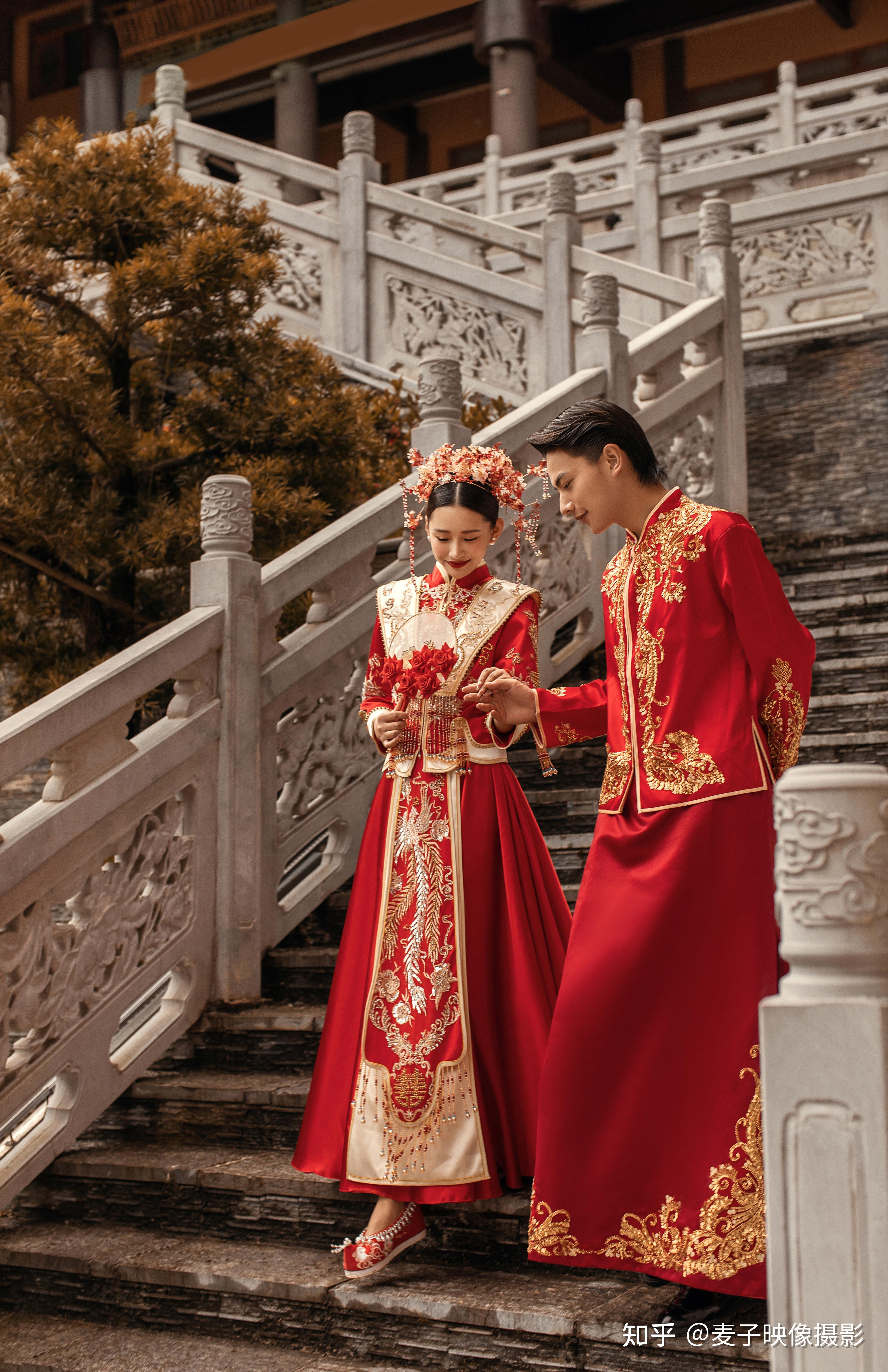 有没有外景秀禾婚纱照分享? - 知乎
