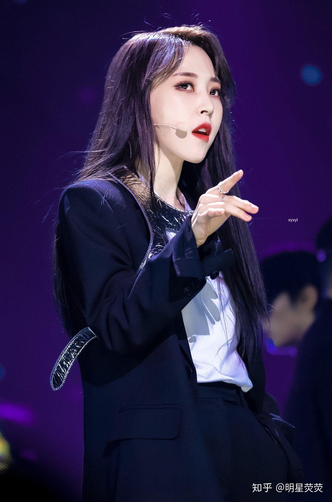 玟星有哪些solo有哪些好看的舞台照