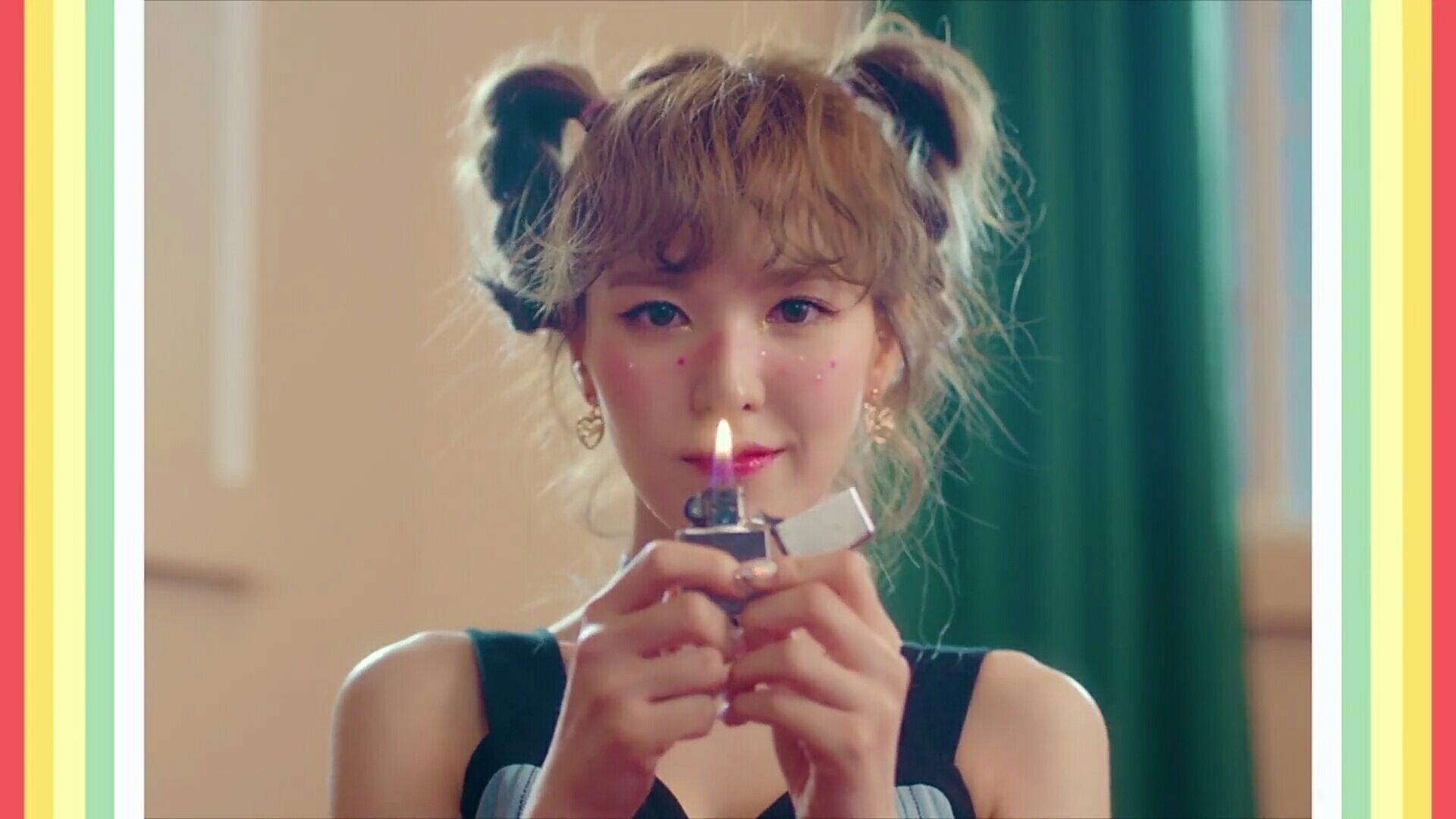 如何评价redvelvet主唱wendy的脸和颜及其五官