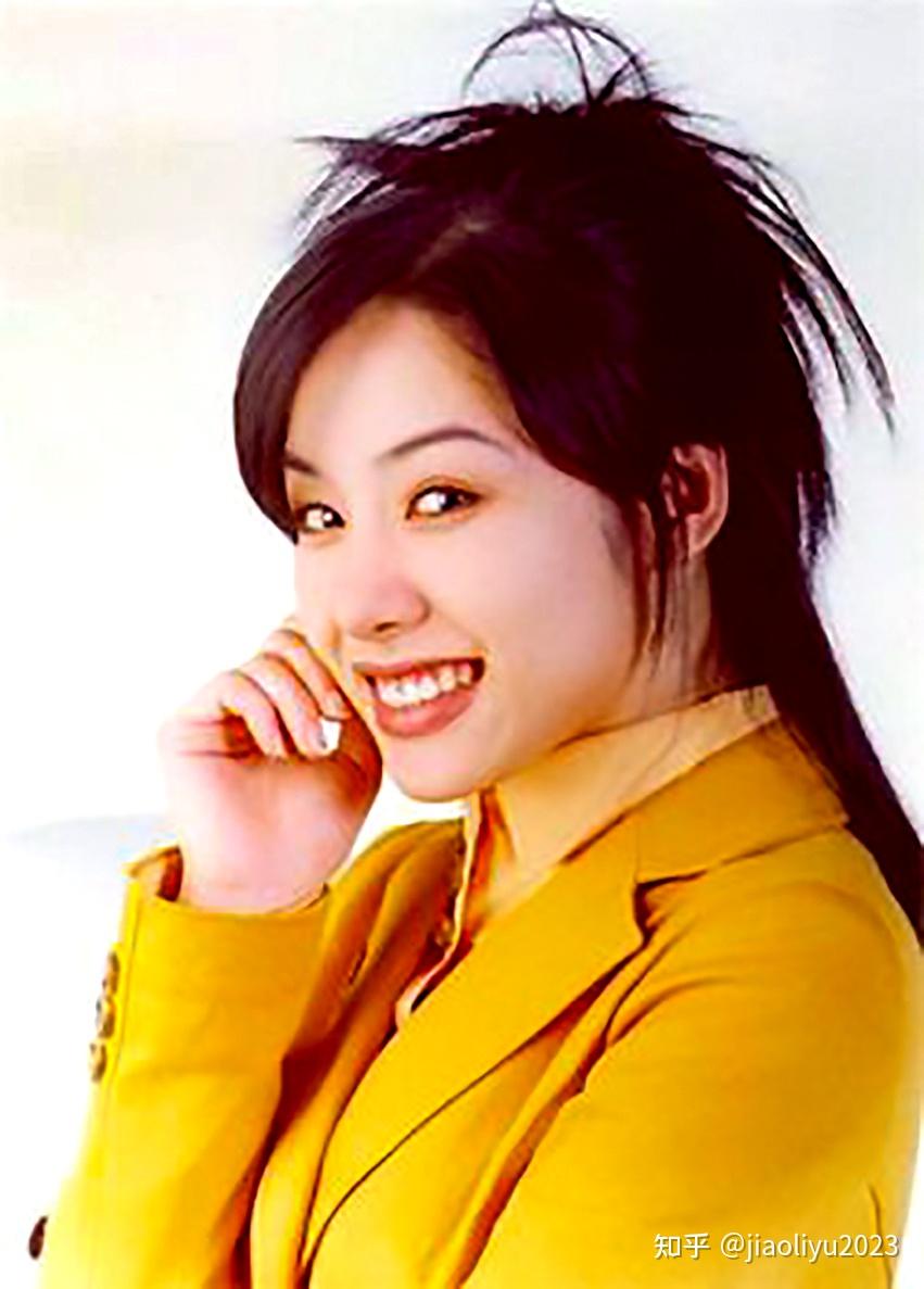 艾莉50.李宇春51.莎莎52.李丹丹53.王莹54.新浪宝贝杨芳55.修琳56.