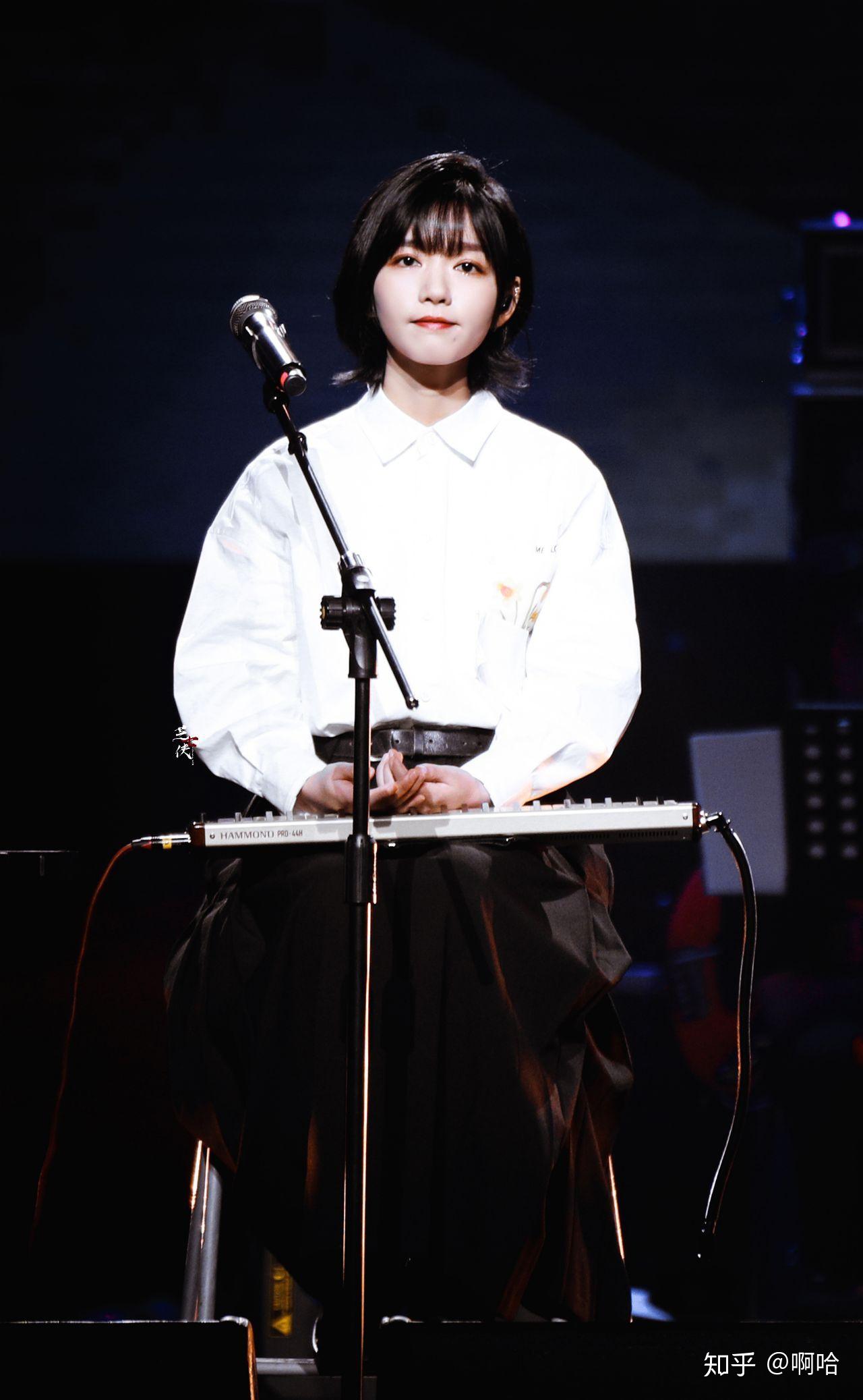 你们怎样评价房东的猫主唱王心怡的颜值呢? - 知乎