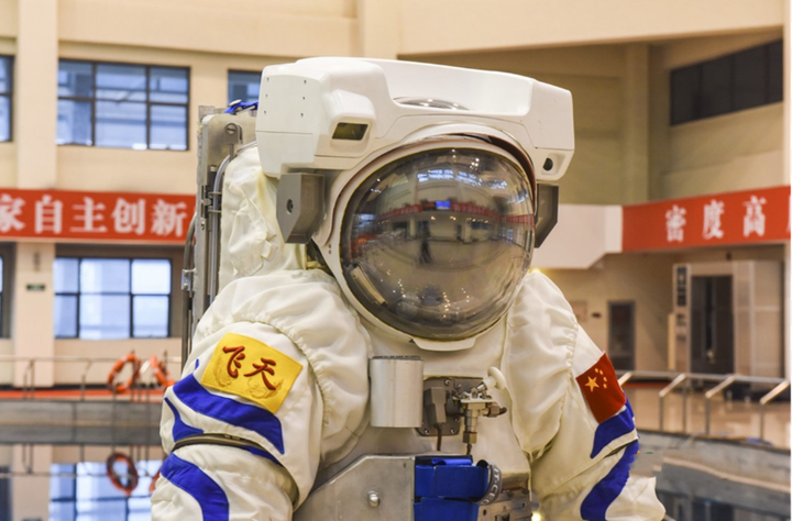 造价3000万的国产舱外宇航服,背后有着怎样的黑科技? - 知乎
