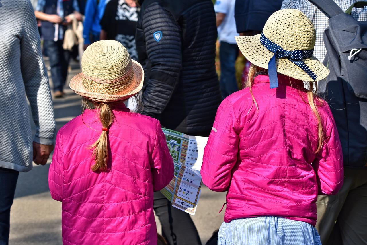 4. 童装色彩搭配