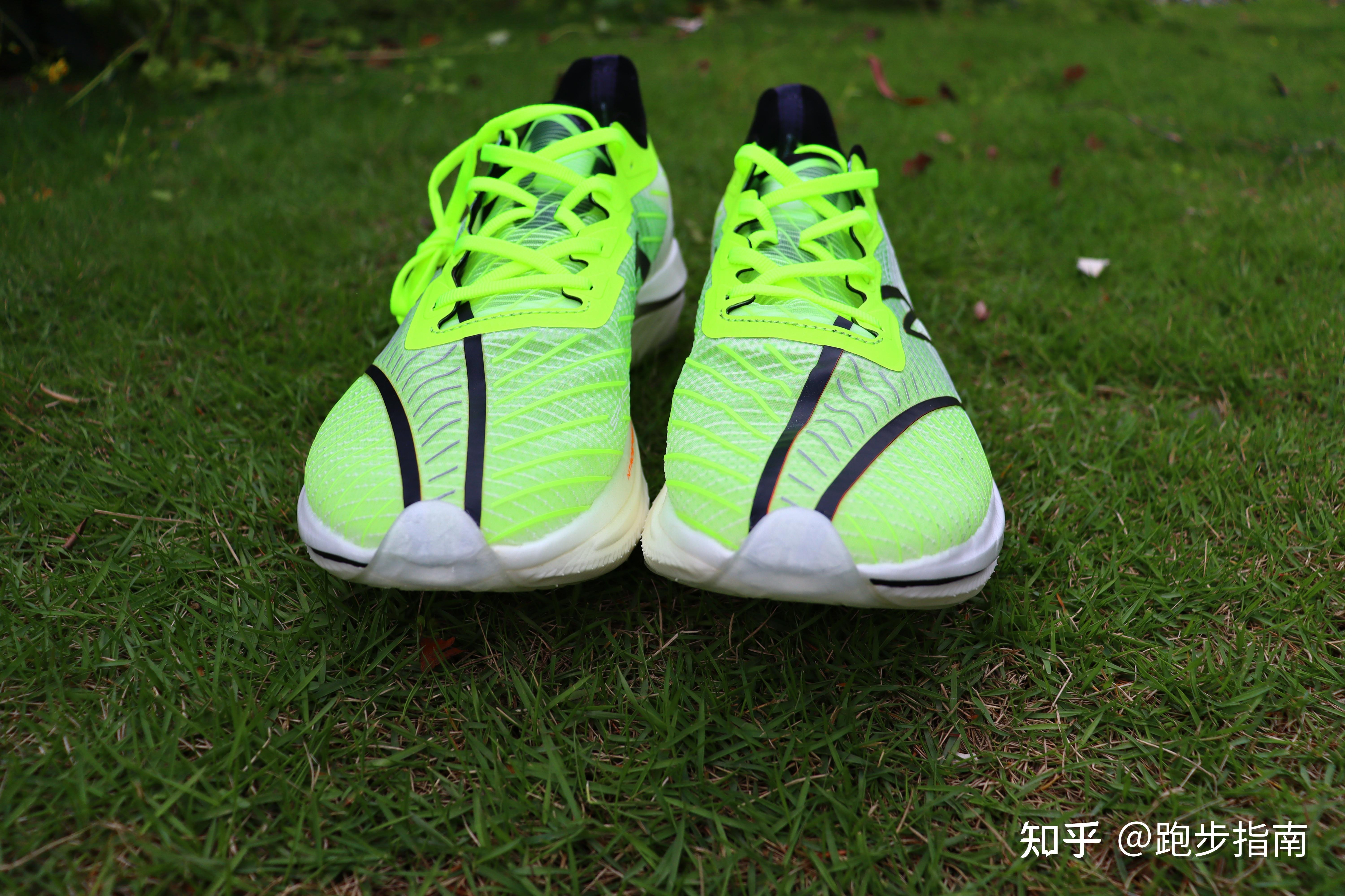 安踏c202gt全掌碳板跑鞋,跑者到底该不该买