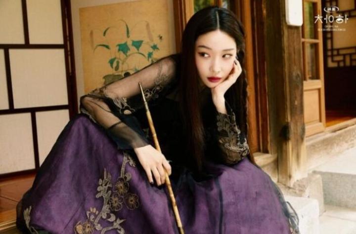 "穷哈"金请夏狙击冬奥会,称:韩服就是韩服,是韩国传统服饰