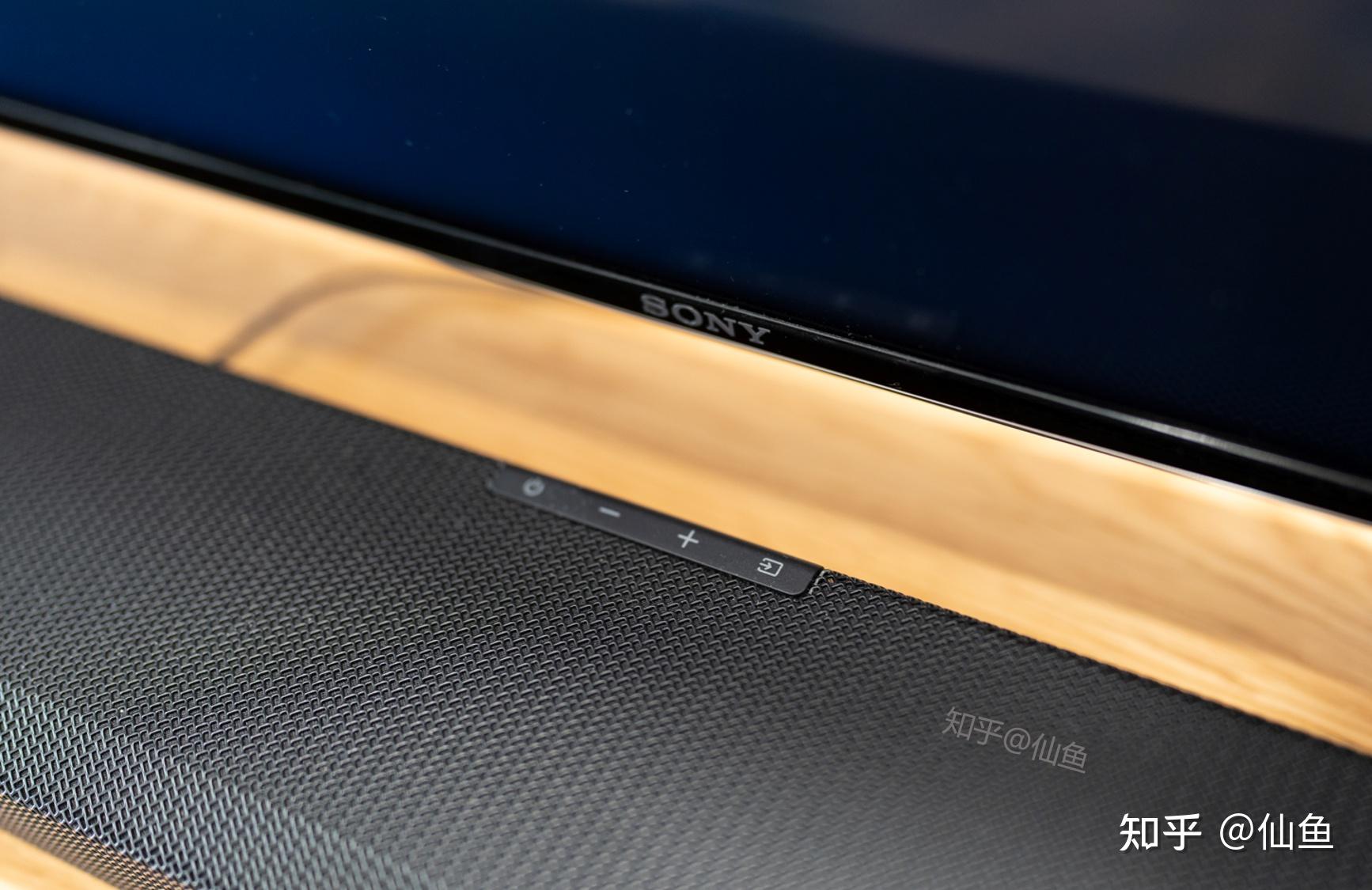 q700a的网面形状与q9500s后环绕比较接近,而q600b采用b系列家族设计