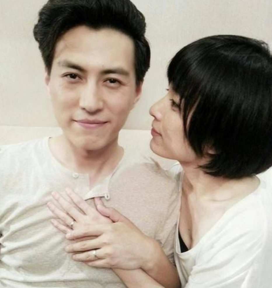 靳东李佳? - 知乎