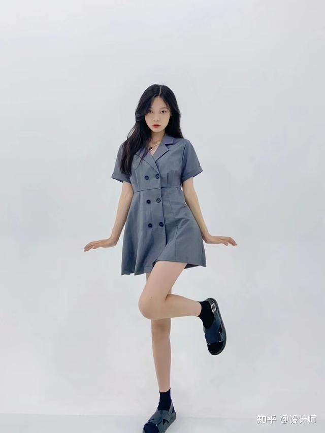 万能站姿拍照姿势7个让你更美的姿势动作简约显瘦又耐看