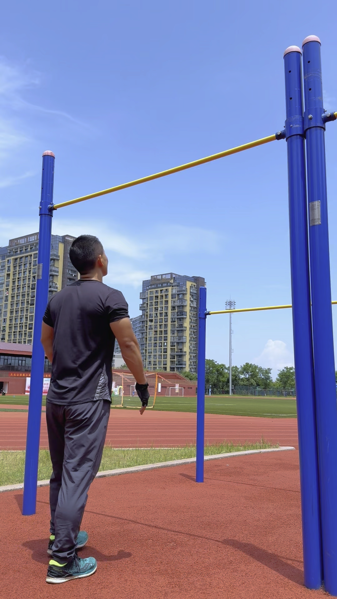 中考体育引体向上怎么练