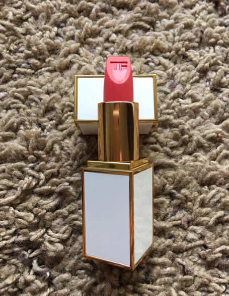 牌子口红价格排行榜 v2-235881e9f287e9369de80d1b0ccd05e8_r.jpg