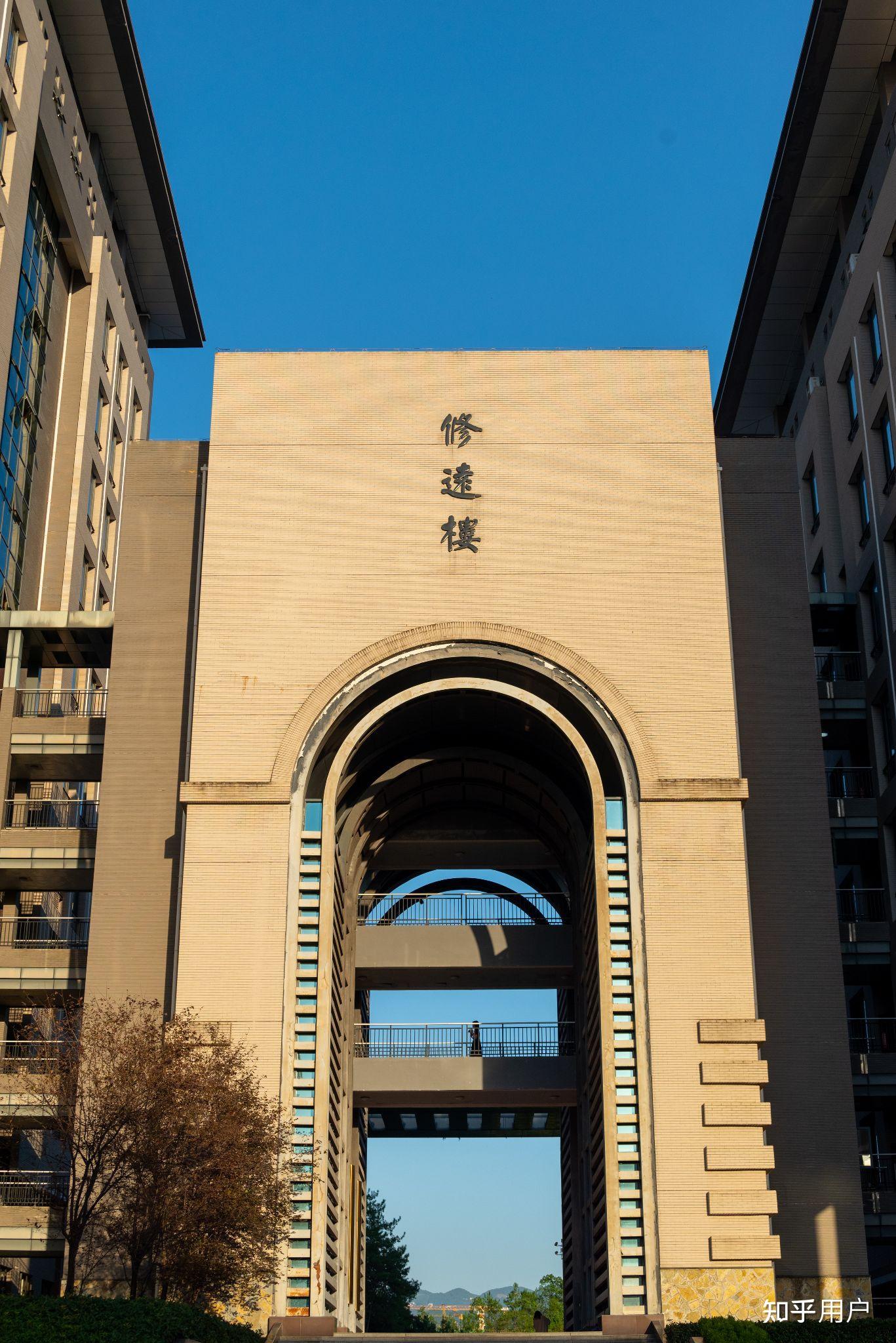 湖北民族大学的宿舍条件如何校区内有哪些生活设施