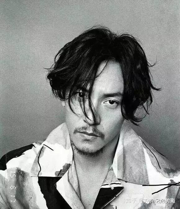 那些爱烫头的小胡子大叔们逼死脸盲症系列