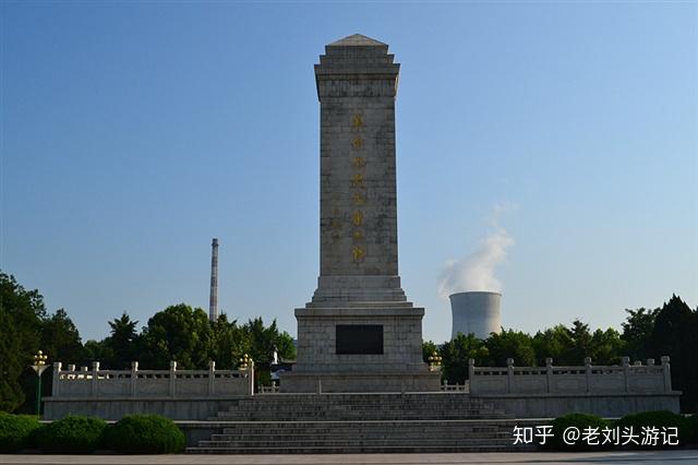 雪枫公园是为纪念以彭雪枫将军为代表的抗日民族英雄而建的一座集纪念