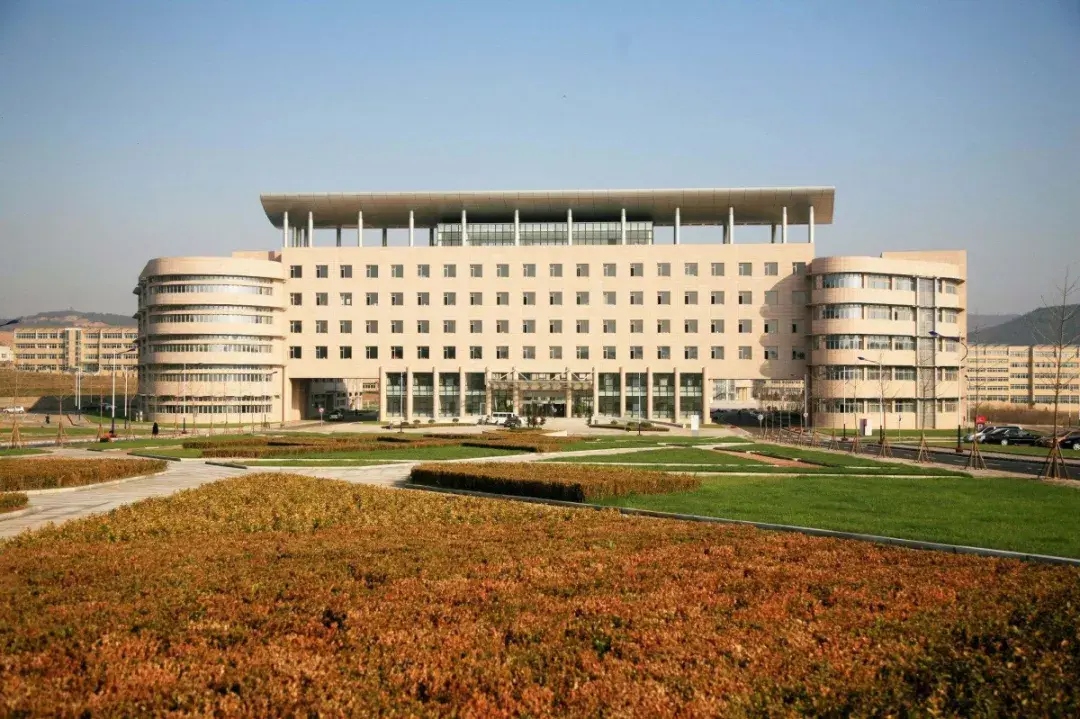 大连外国语大学排名_大连外国语大学(3)