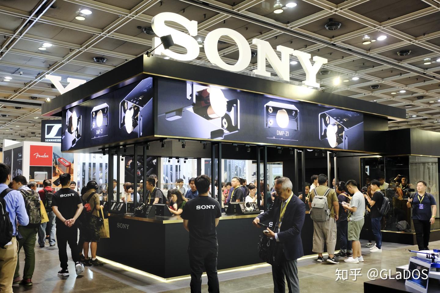 发布会第二天,我有机会在香港国际视听展的sony展区内对本次发布的几
