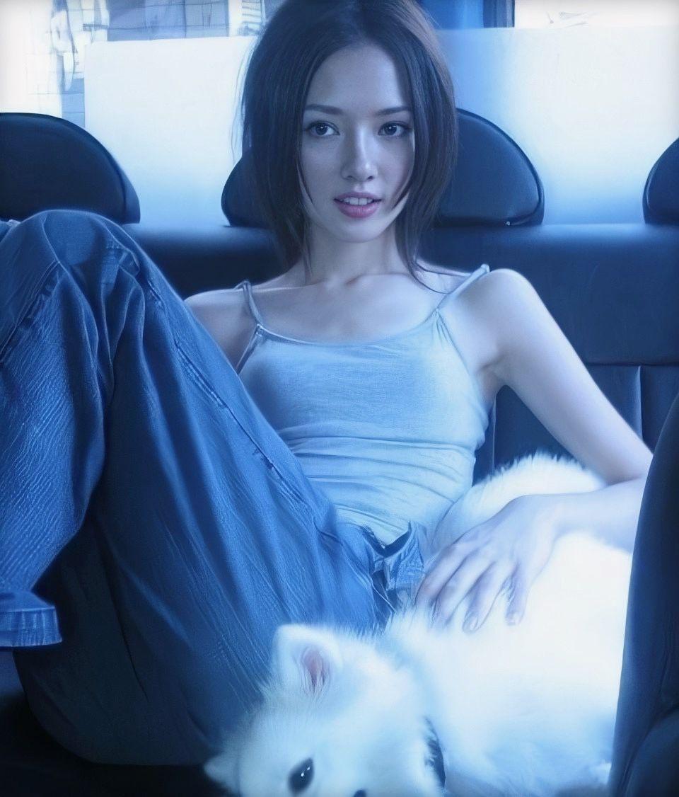 你有哪些惊艳绝色的美女手机壁纸?-美女手机壁纸高清抖音