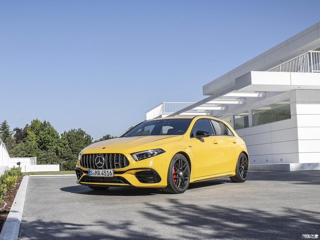 钢炮回归全新amga35两厢版