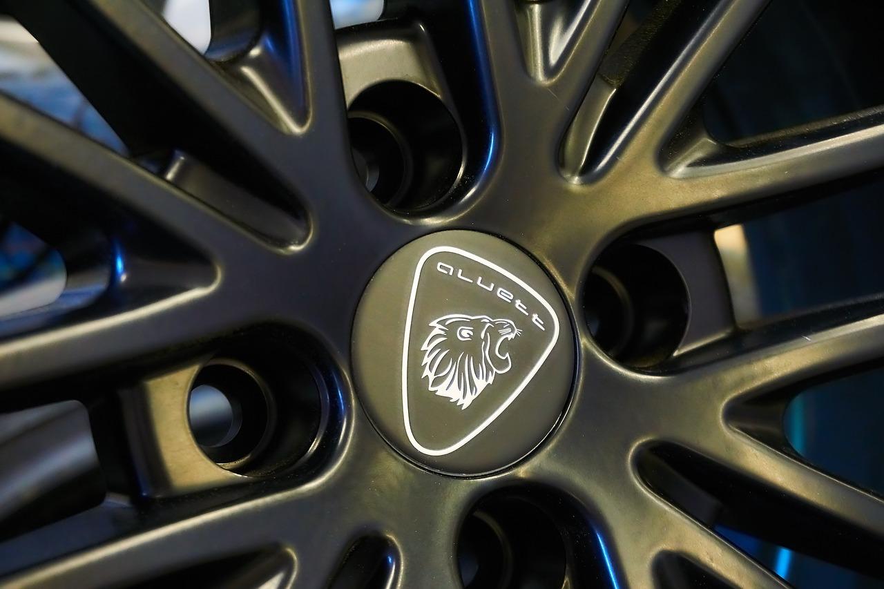 4. 舒适握感设计