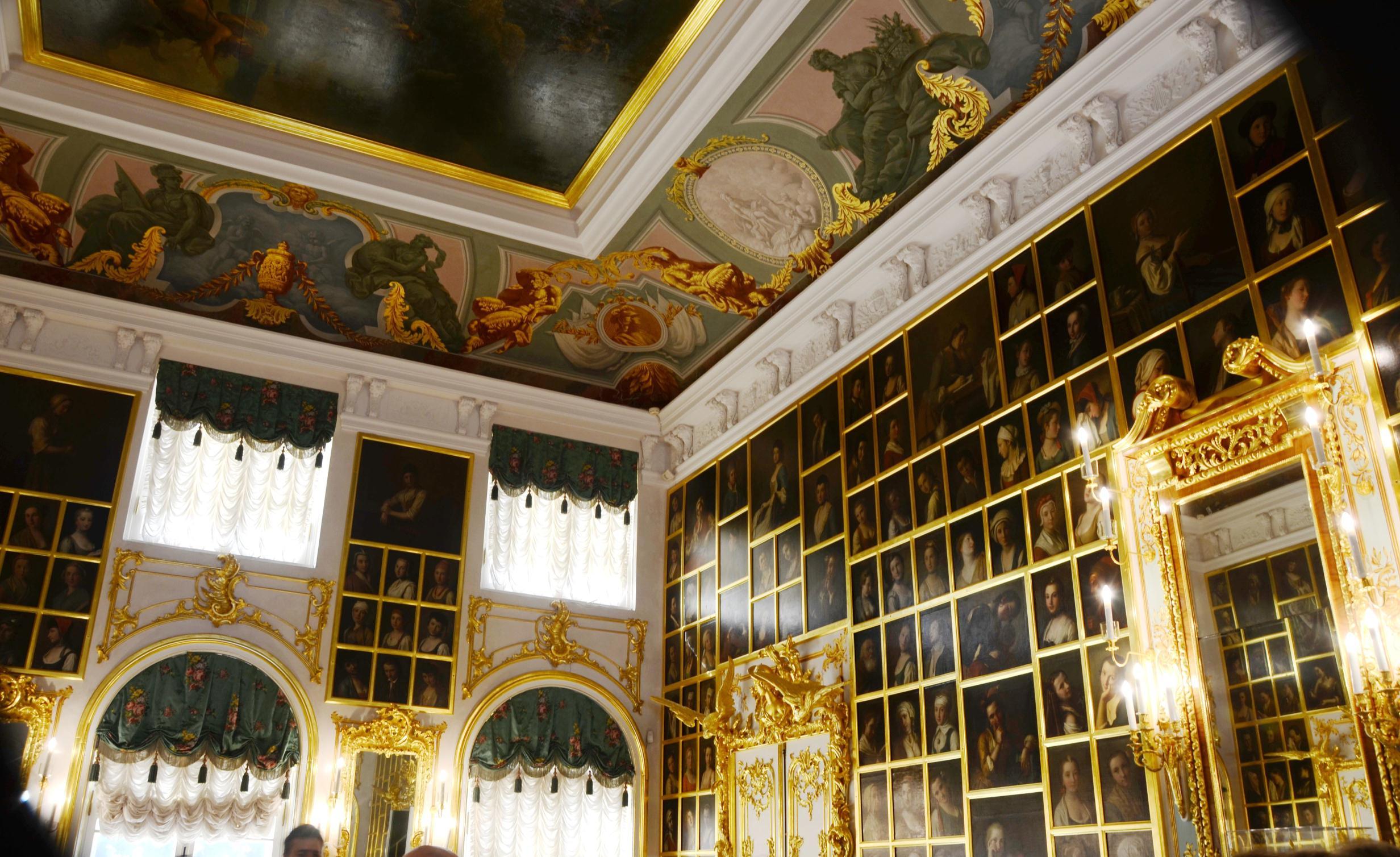 俄罗斯夏宫彼得大帝夏宫上宫殿内部游览100多幅图