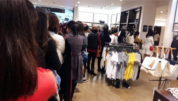 这些女网红,玩得比优衣库女主更羞耻32 这些女网红,玩得比优衣库女主更羞耻32