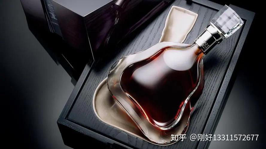 2018年轩尼诗李察洋酒回收价格值多少钱支