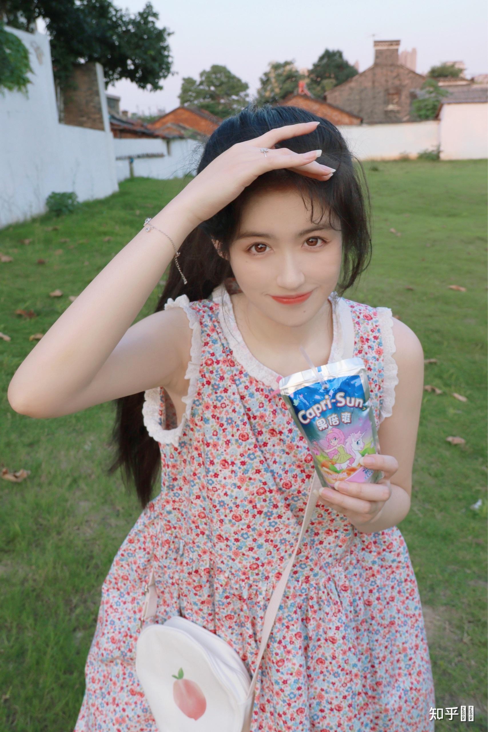 你见过颜值最高的女生有多高?