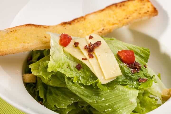 “沙拉中的凯撒大帝”~ 凯撒沙拉 Caesar the Great of Salads ~ Caesar Salad - 知乎