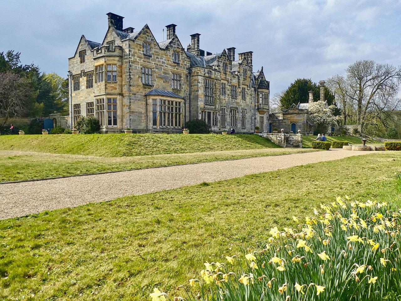 上品属于什么地产