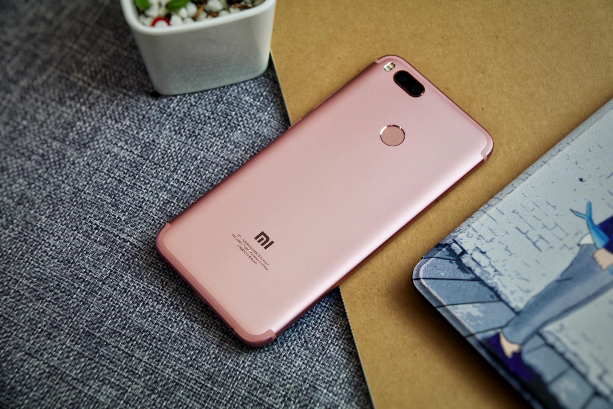 主攻线下零售市场小米5x正式发布售价1499元