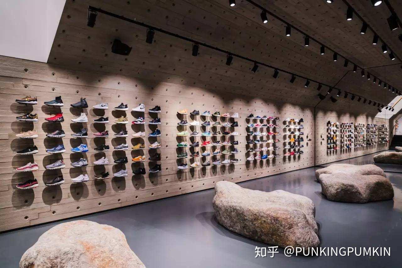 为什么nike很多球鞋在旗舰店里买不到