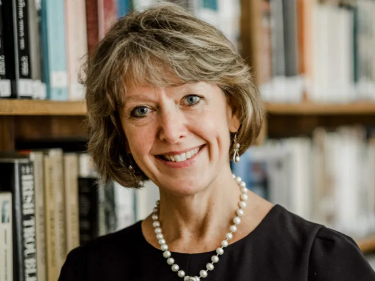 伊顿公学发言人也表示,他们采取对有关指控严肃以待,会将网站上所提及