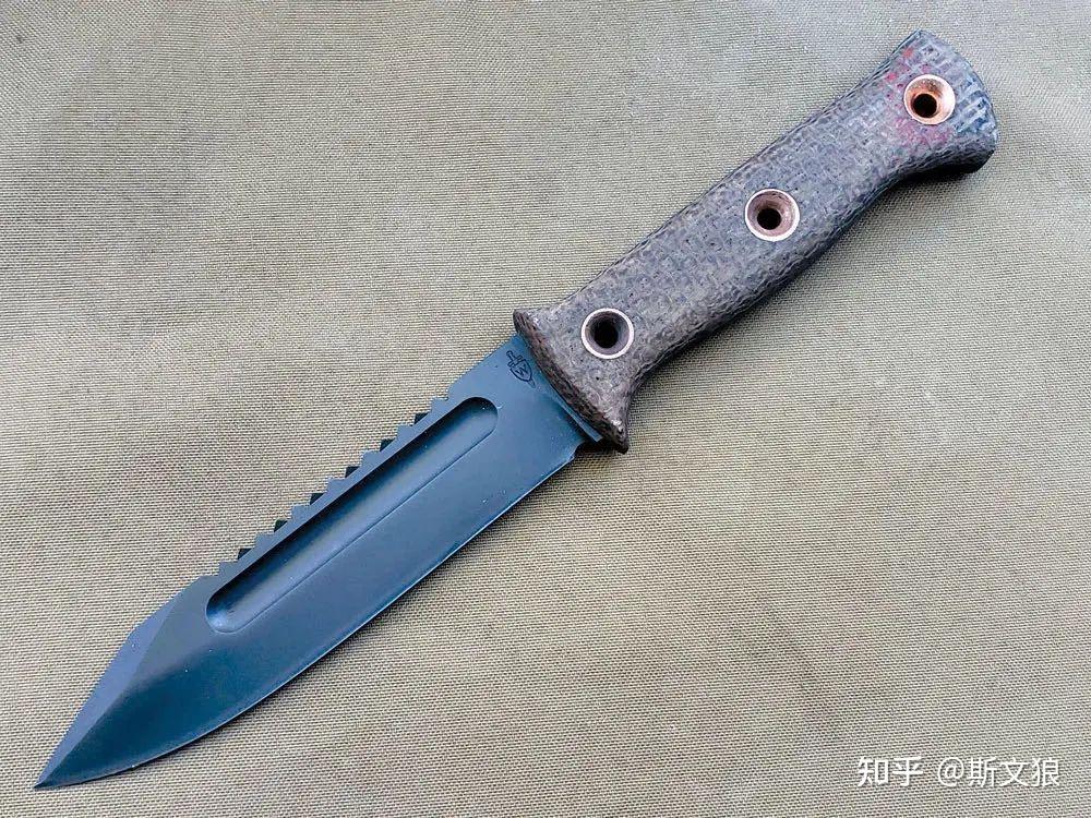 紧急救援的可靠担当温格飞行员刀