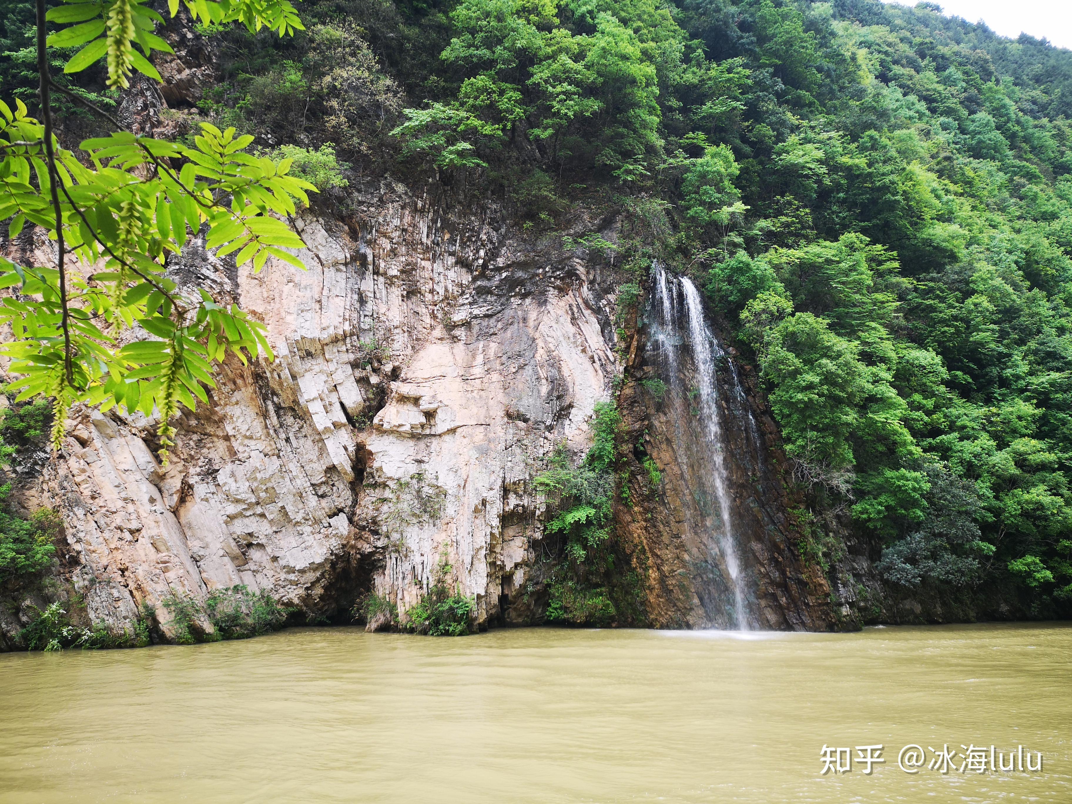 五一节红色旅游走起三光雾山小巫峡