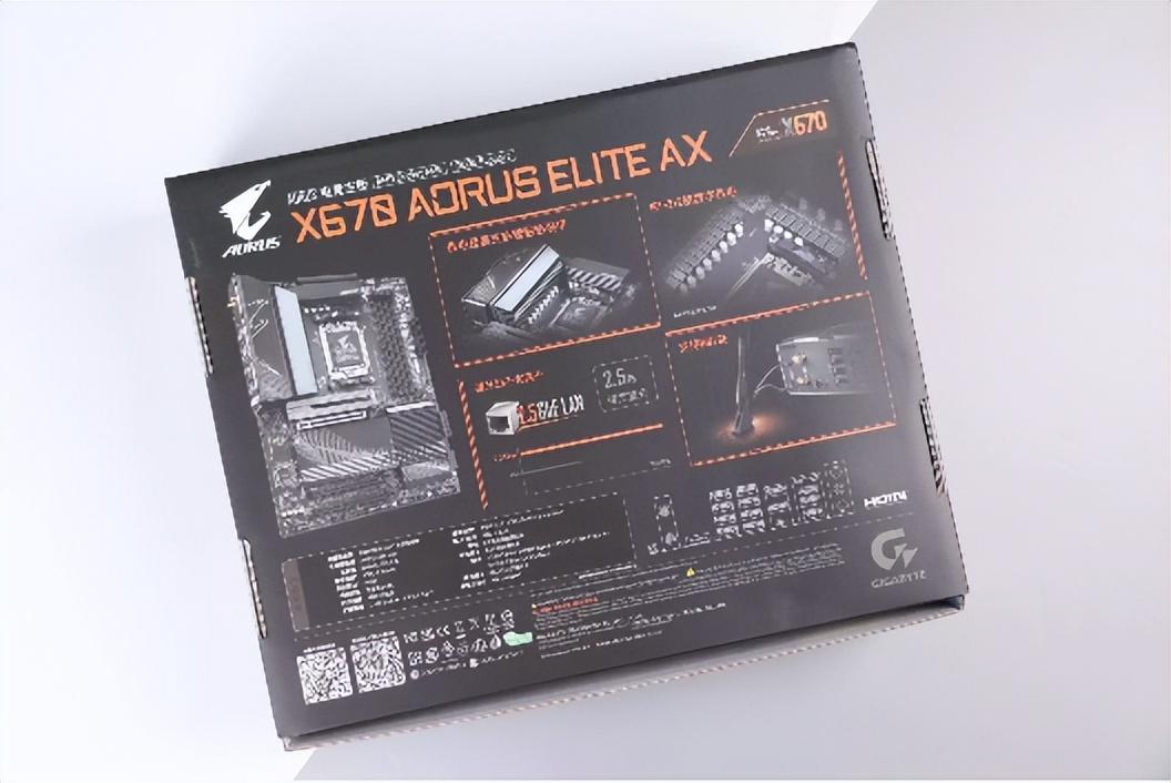 接下来我们再看下我选的这款技嘉x670 aorus elite ax主板,包装盒还是