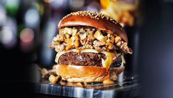 不仅仅是汉堡,蓝蛙的意面,牛排,饮品都值得一试!绝对不踩雷!