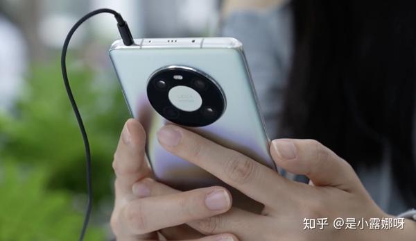 华为手机截屏功能在哪里设置_华为mate40e手机怎么截屏_华为手机截屏mate40