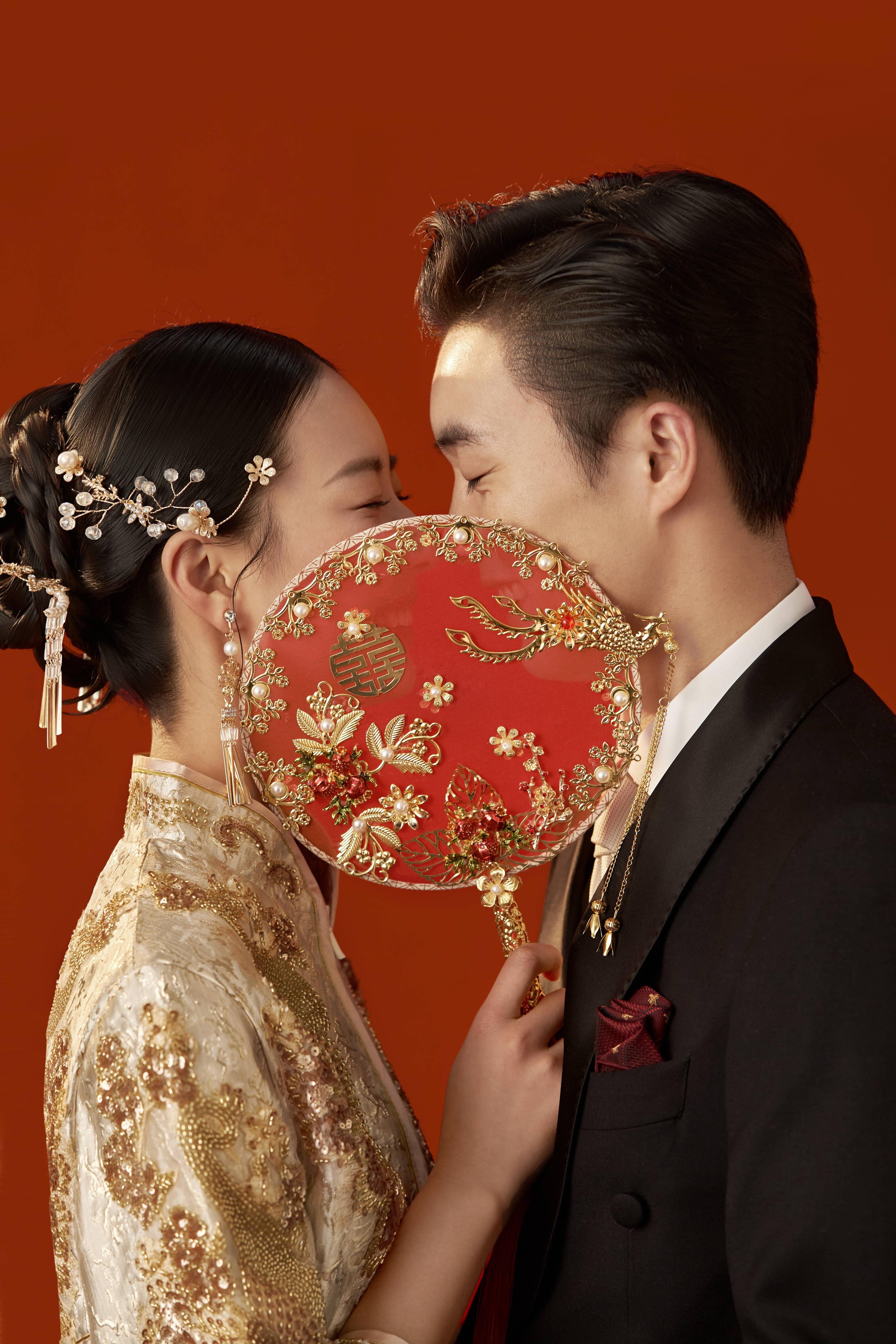 一辈子都看不腻的中式秀禾服婚纱照 - 知乎