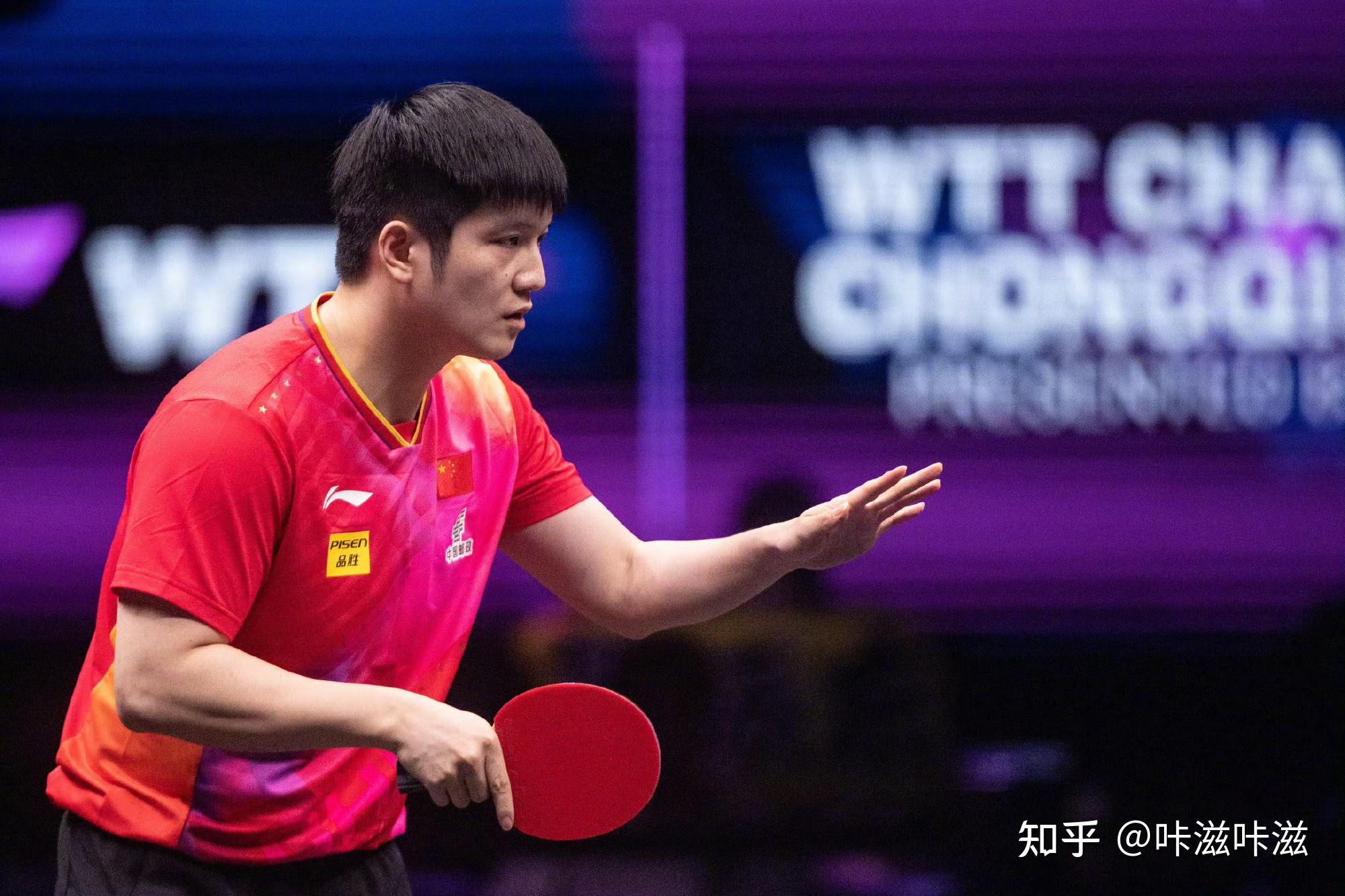 2024wtt重庆冠军赛男单比赛,樊振东3:1张本智和,挺进男单半决赛,如何