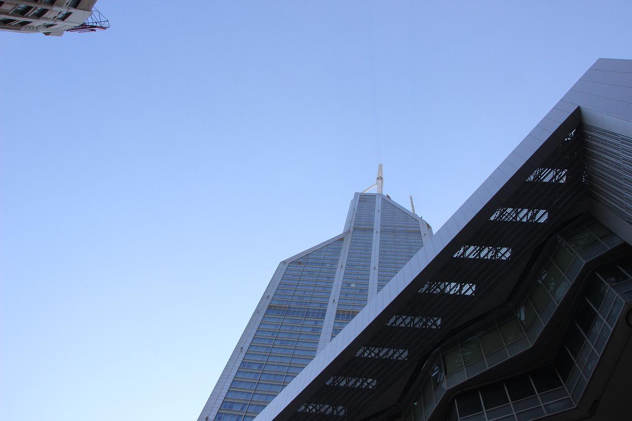 1. 静安寺旁豪宅