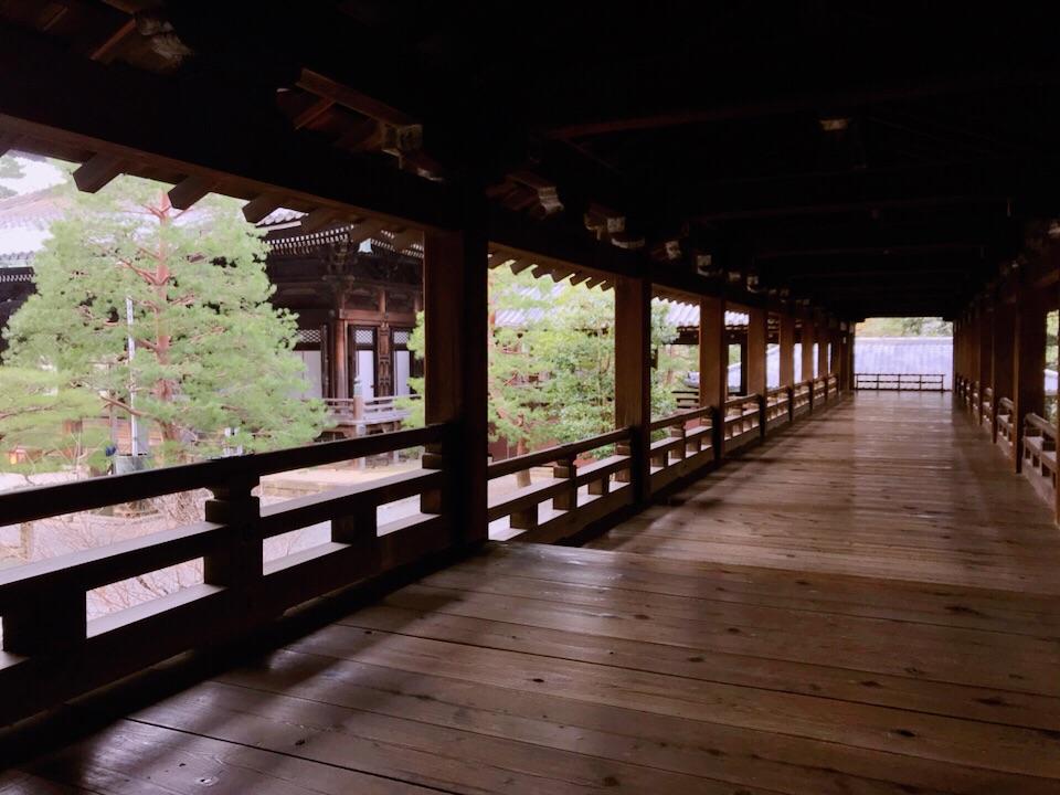 日本京都城市中古代建筑(有些是后来重建的)占
