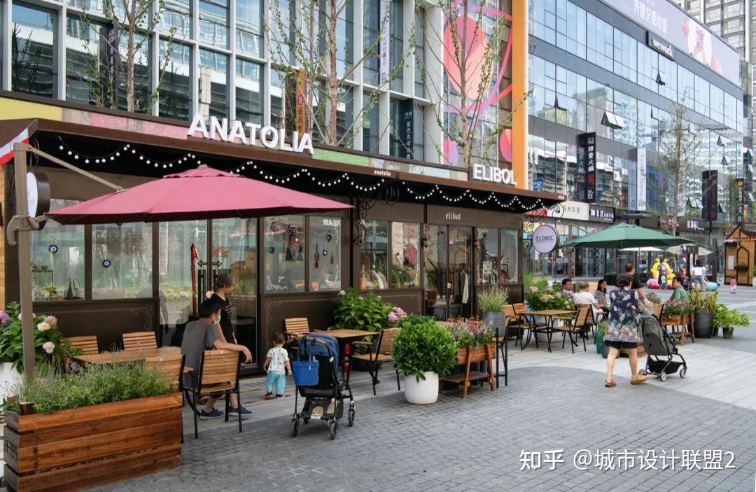 城市更新:景观重塑 旧城复苏 | 四个街道改造案例 - 知乎
