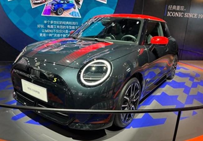 起售价低于20万网友国产mini电动车降价8万才有戏