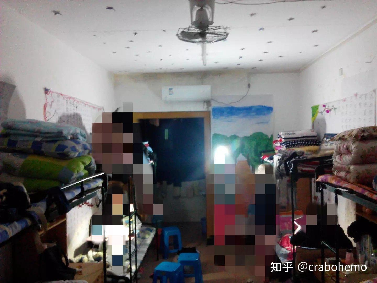 重庆江津中学的女生宿舍是什么样的最好有图片谢谢