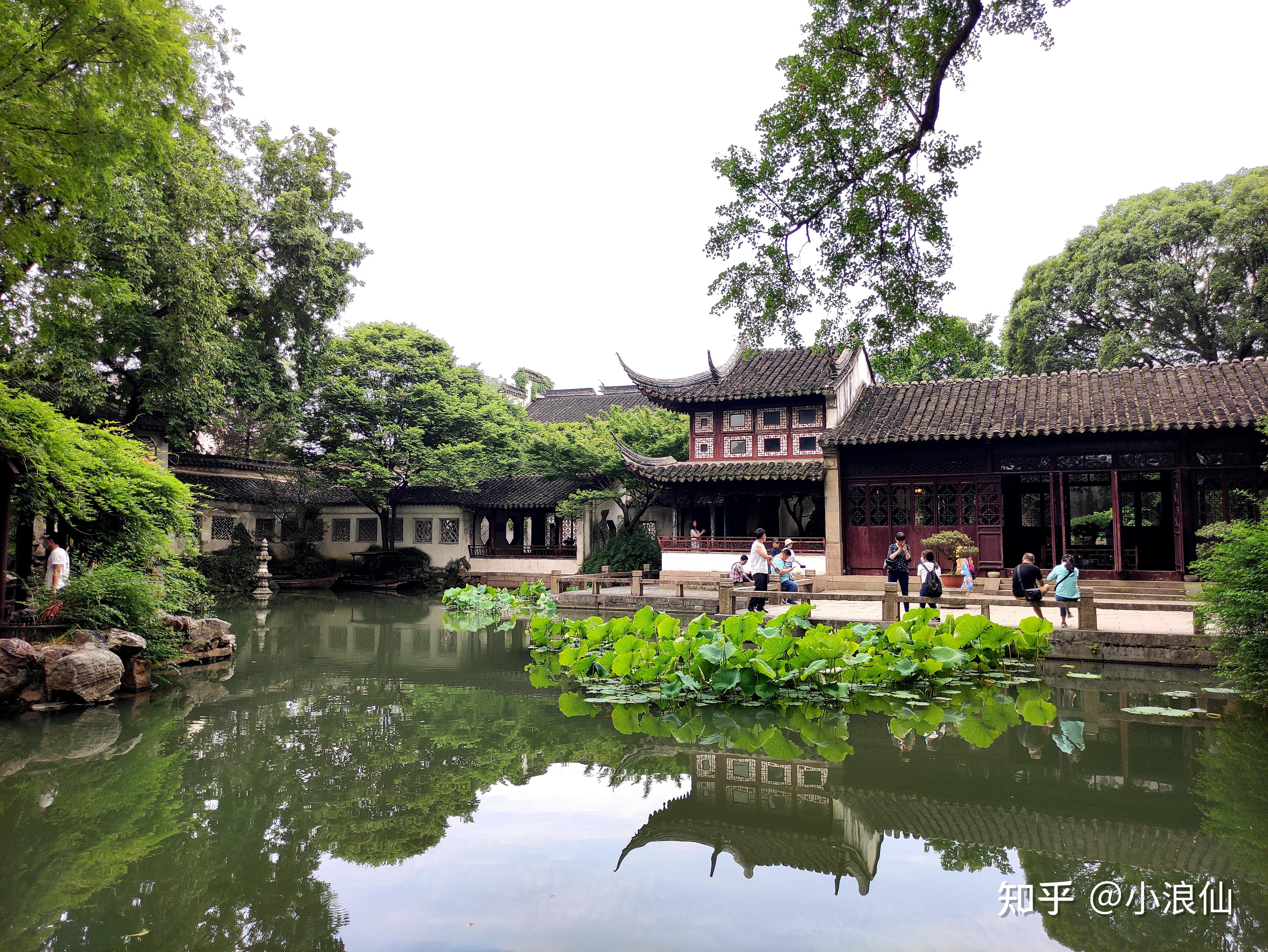 中國四大園林: 拙政園,留園,頤和園,承德避暑山莊.