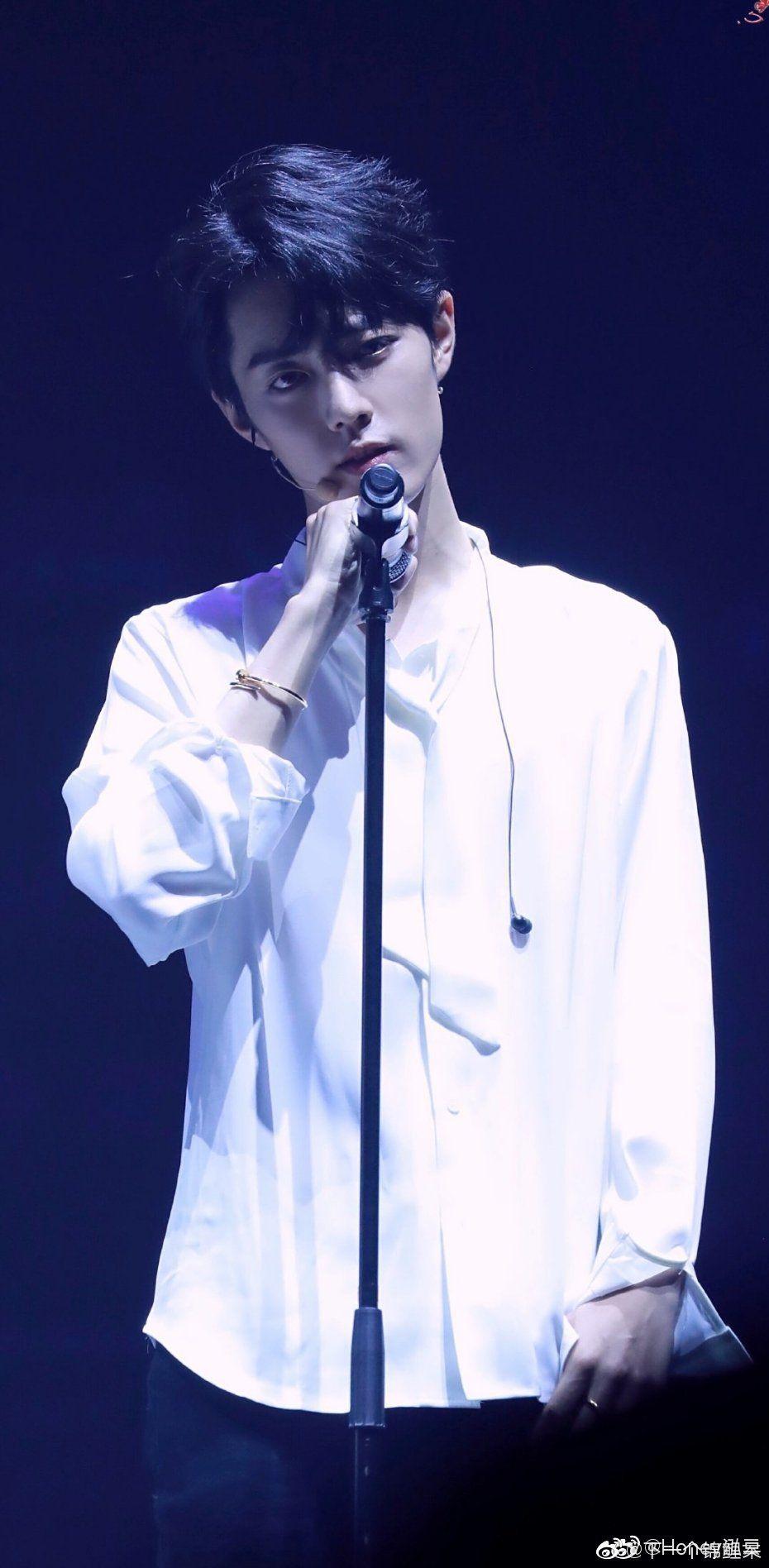 肖战有哪些出圈神图(黑勿答)? - 知乎