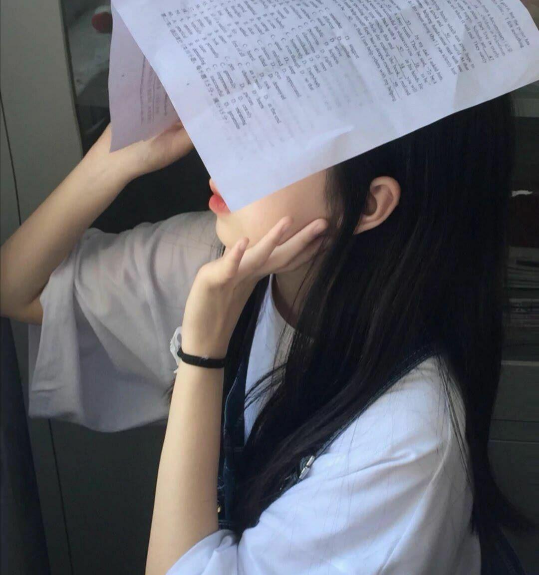 有没有挡脸的真人照片头像?
