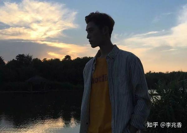 低调微信网名昵称(低调的男生网名，有气质但不张扬的男生昵称)