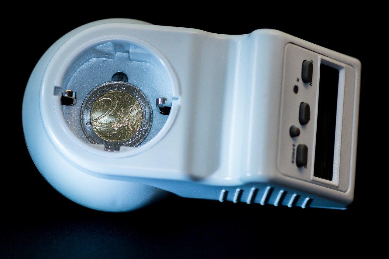 4. 电表校准与维护